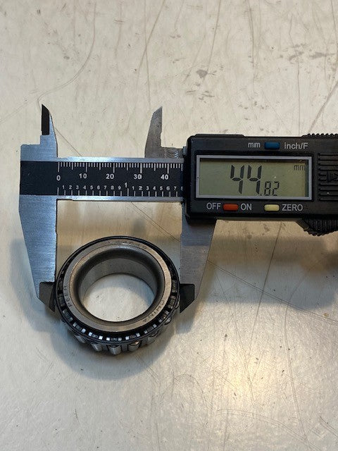 27 Quantity of Peer L44649 Tapered Cone Bearings 45x27x15mm (27 Quantity)