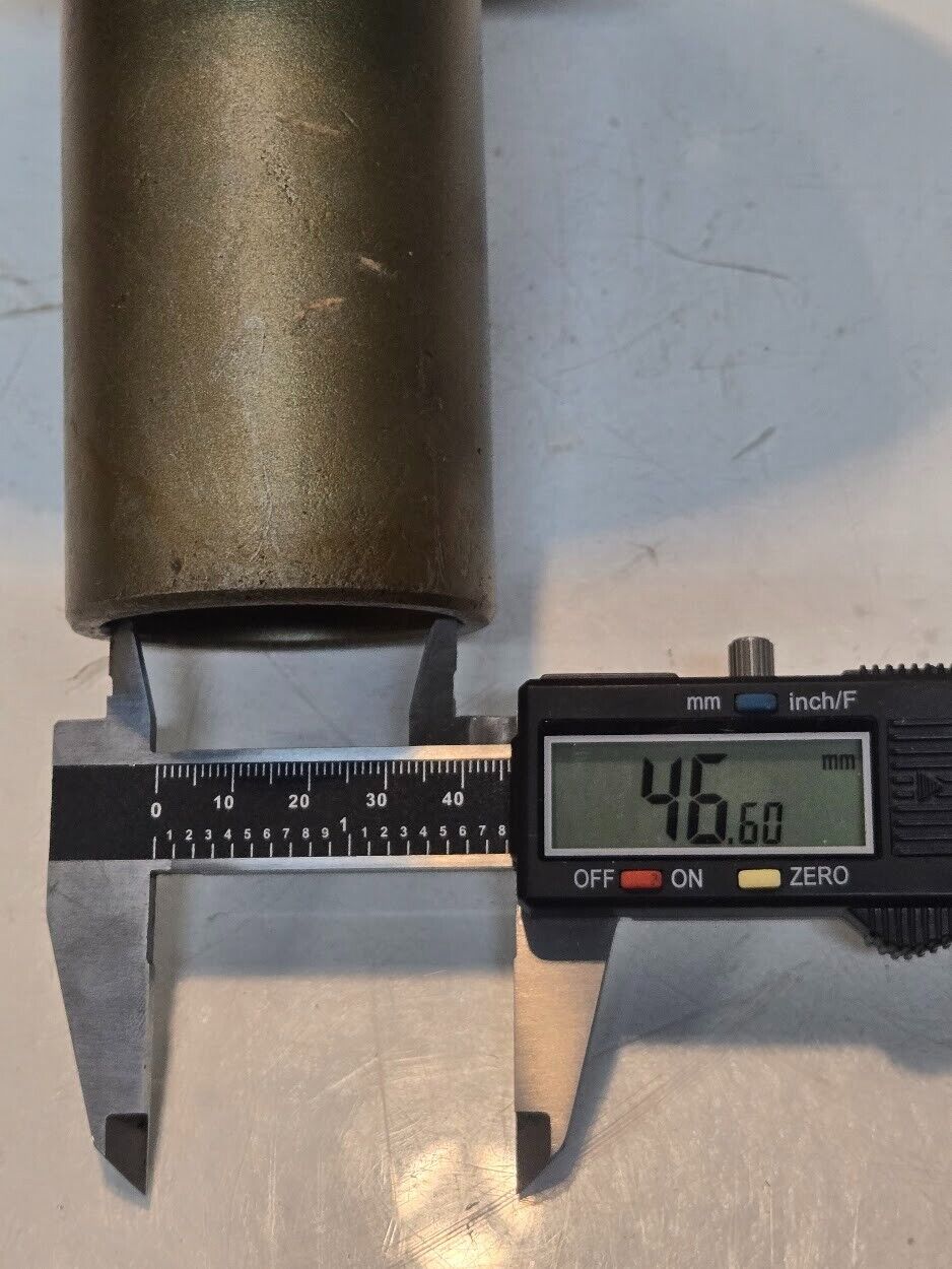 C62-19-26-1 Bearing Retainer 7 5/8" Diameter 1 3/4" Bore Diameter 5 1/2" Tall