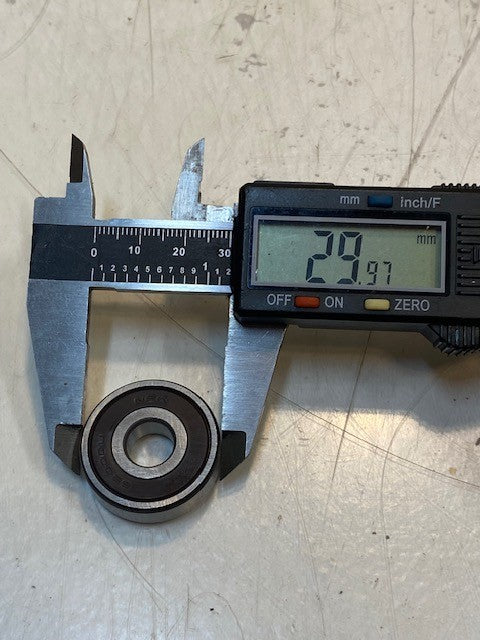 34 Qty of NSK 6200DU Single Row Deep Groove Ball Bearings 10x30x9mm (34 Qty)