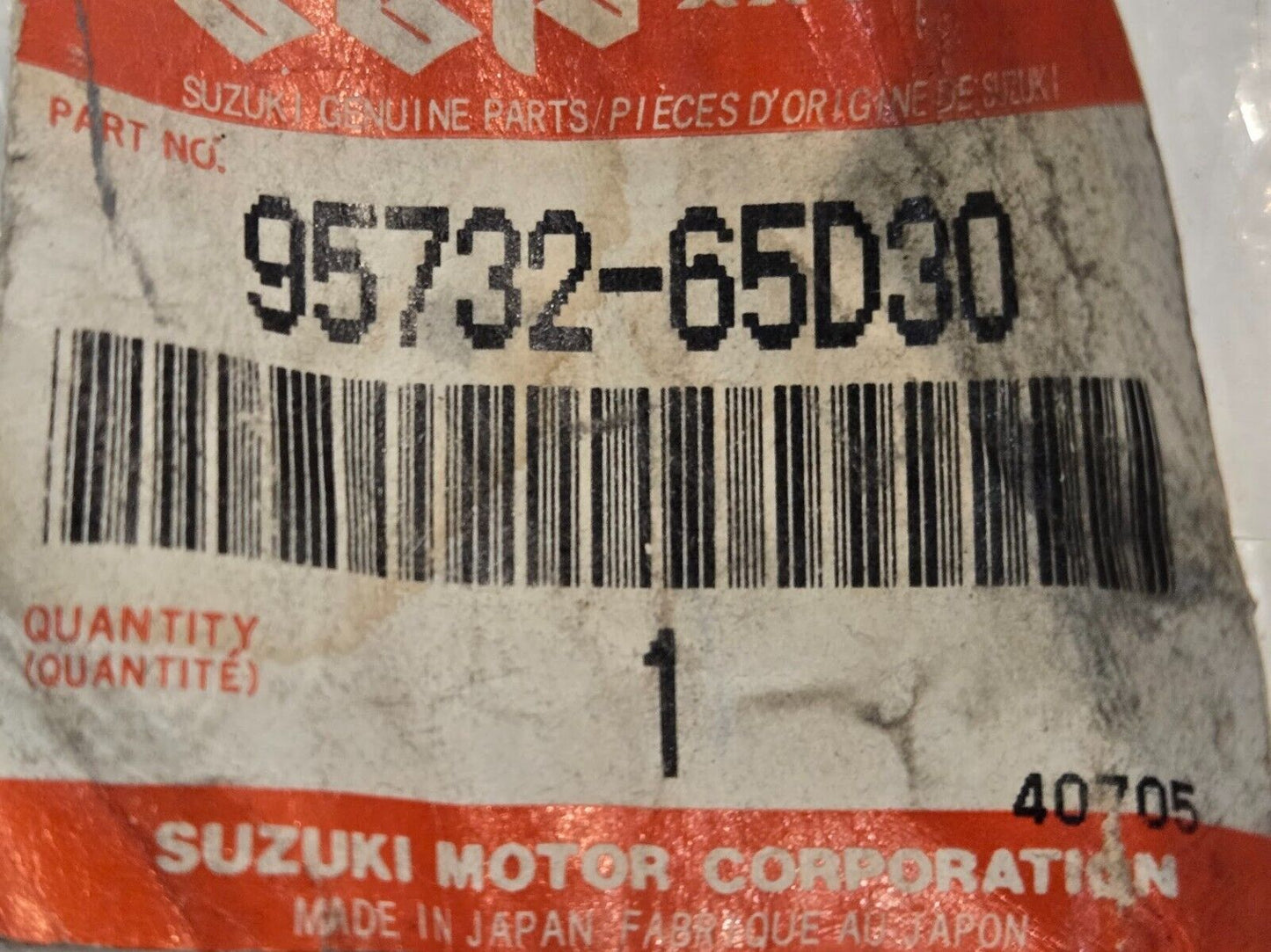 Suzuki Condenser Pipe 95732-65D30 | 95526-50G10 | 40705 | 6024 | 14" Long