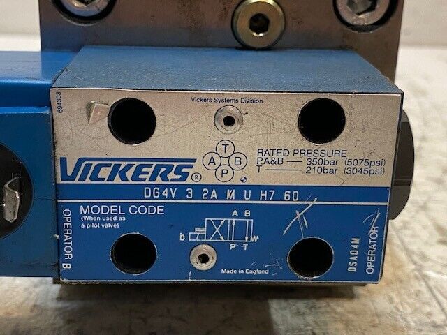 Vickers Solenoid Directional Valve DG4V32AMUH760 | 507848 | 5121