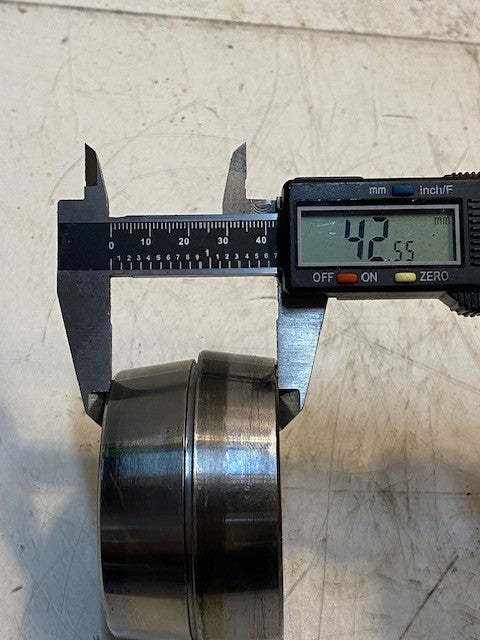 Needle Roller Axial Cylindrical Roller Bearing 215 F | 40x79x43mm