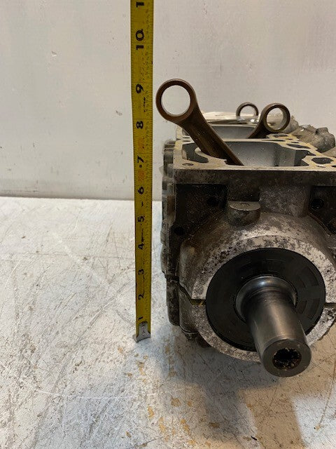 Rotax 700 - 6810890 / 6810940 Small 3 Cylinder Head Engine Block w/ Crankshaft