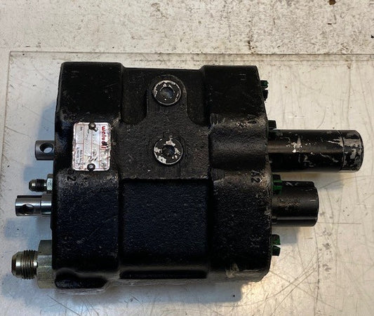 Walvoil Hydraulic Control Valve 10C239 | P9803821