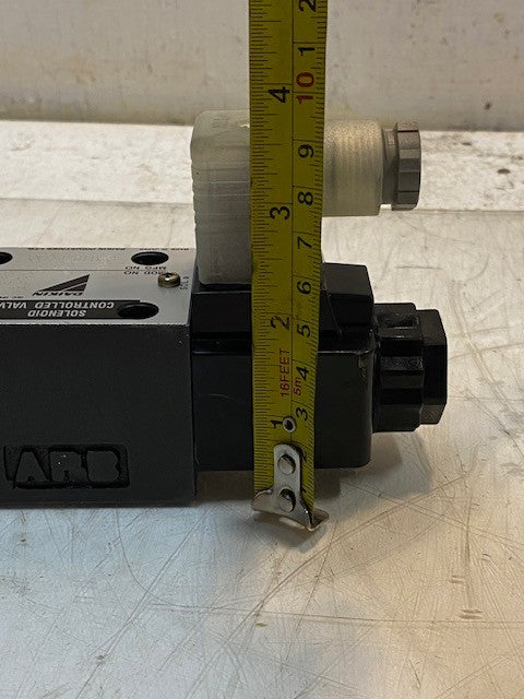 Daikin Solenoid Controlled Valve KS0-G02-4CA-30-CLE 50/60Hz AC100V