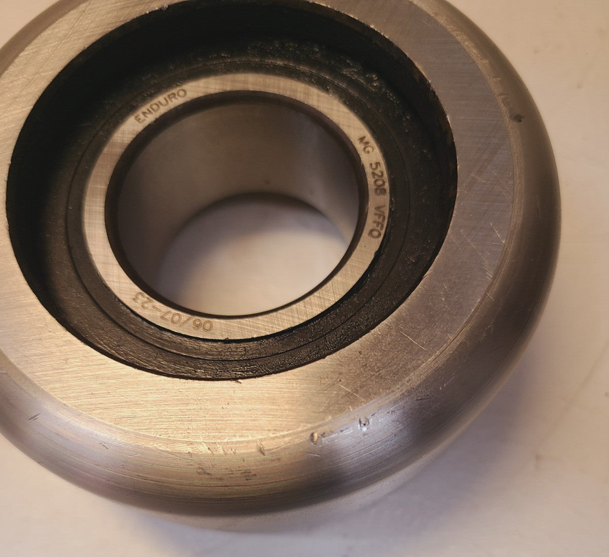 ENDURO Mast Guide Forklift Bearing MG 5208 VFFQ | 06/07-23