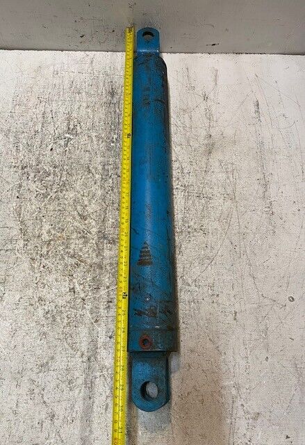 Hydraulic Cylinder Blue 30-1/2" Long 26mm Bore 85mm OD