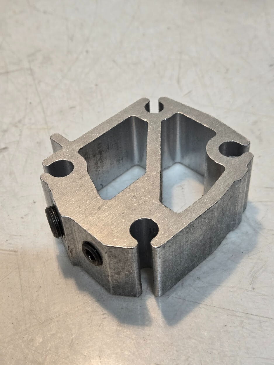 2 Quantity of Ford D3TZ-6A713-A Oil Filter Adapter Spacer D3TE-6A713-AA (2 Qty)