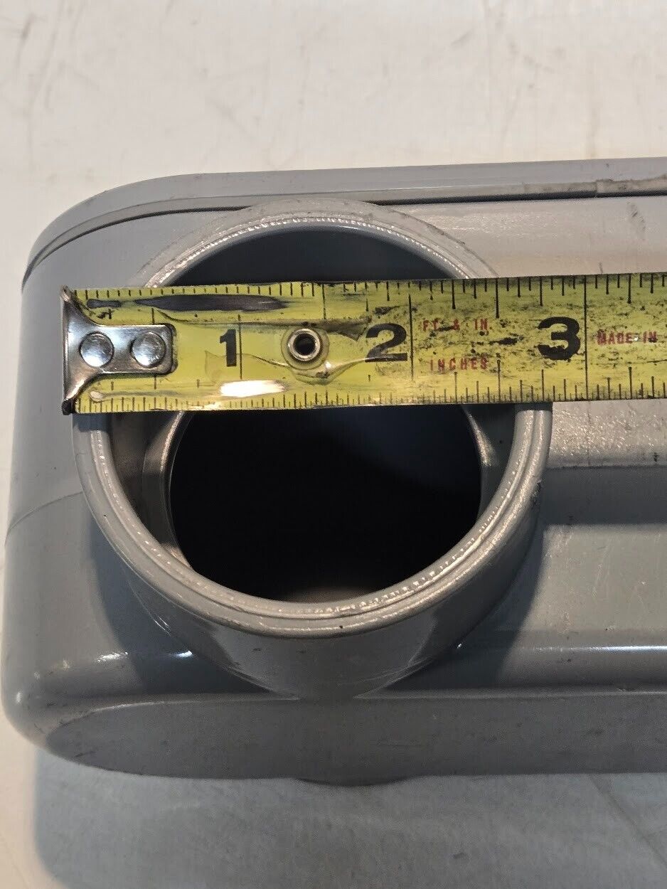 2 Quantity of Kraloy LR20 2" Conduit Access Fittings 10.5"x4.25"x3.75" (2 Qty)