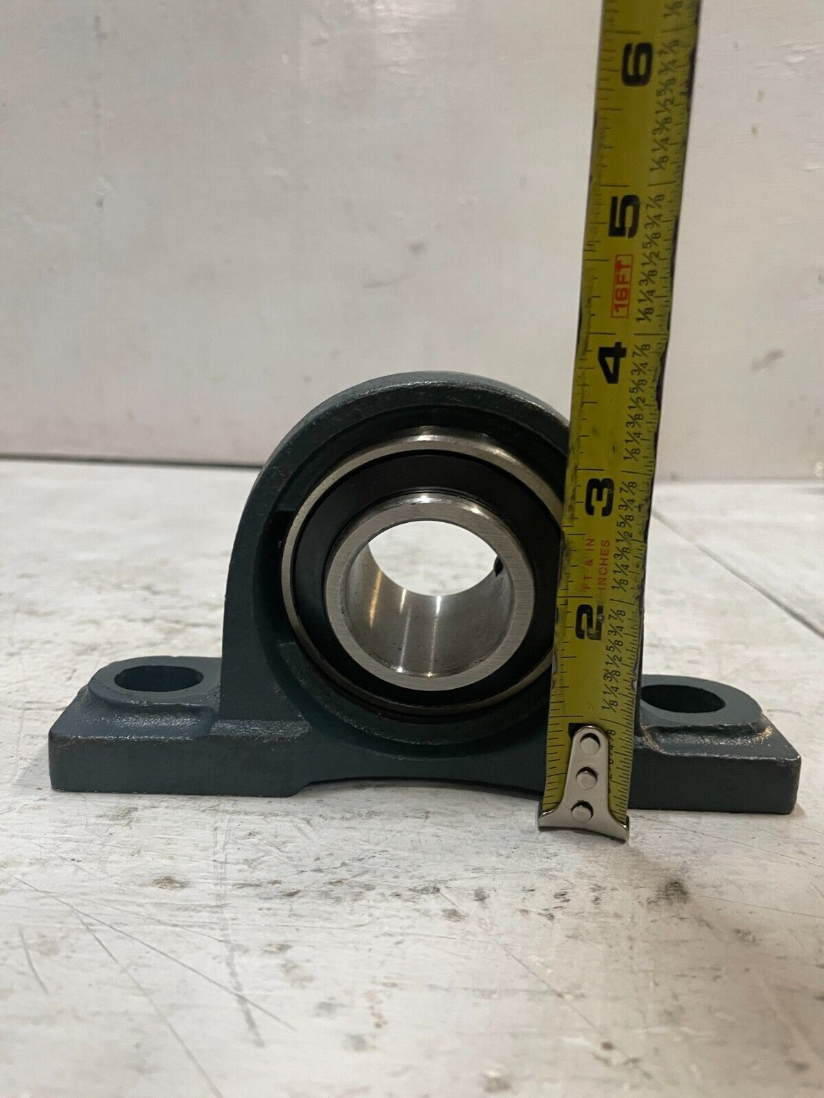 Bearing P207 UC207-23 Pillow Block Bearing