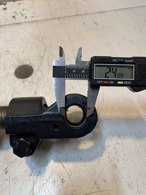 Hydraulic Cylinder A215043 | W10G15 | 20-3/4" Long 24mm Bore 92mm OD