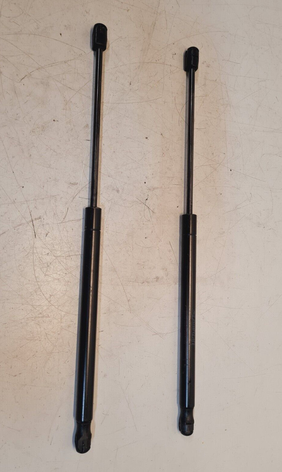 LeisureLift High Pressure Gas Spring 439773 | 197/13