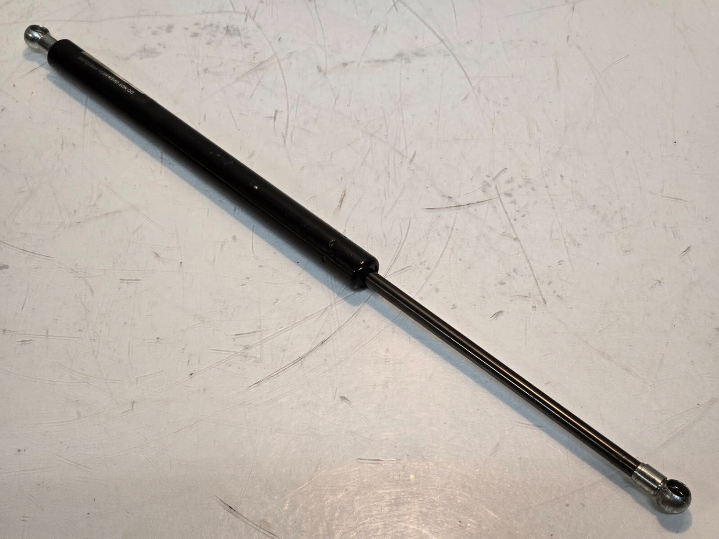 Suspa C16-16550 Gas Spring 30 Lbs 11/13 | 17 3/4" Long 3/4" Body Diameter