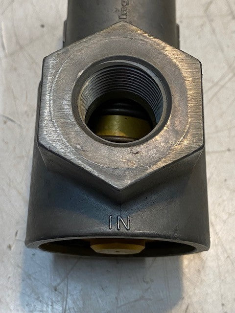 Ingersoll-Rand Air Starter Relay Valve 29mm IN 30mm OUT 6-1/2" L 4-1/2" W 3" Dia