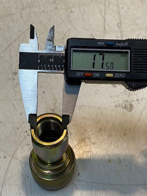 Pioneer Hydraulic Quick Disconnect Female Coupler 37mm OD 18mm Bore