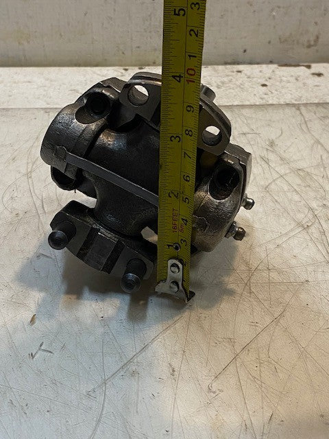 Spider U-Joint 17mm Shaft OD 9mm Pin OD