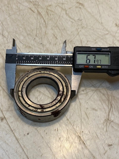 2 Qty of FONNN779AA Pilot Clutch Bearings for Ford New Holland Tractors (2 Qty)