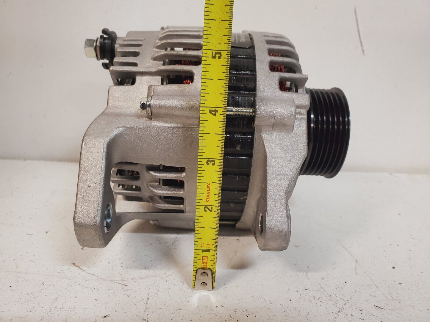 Quality-Built Remanufactured Alternator 15986