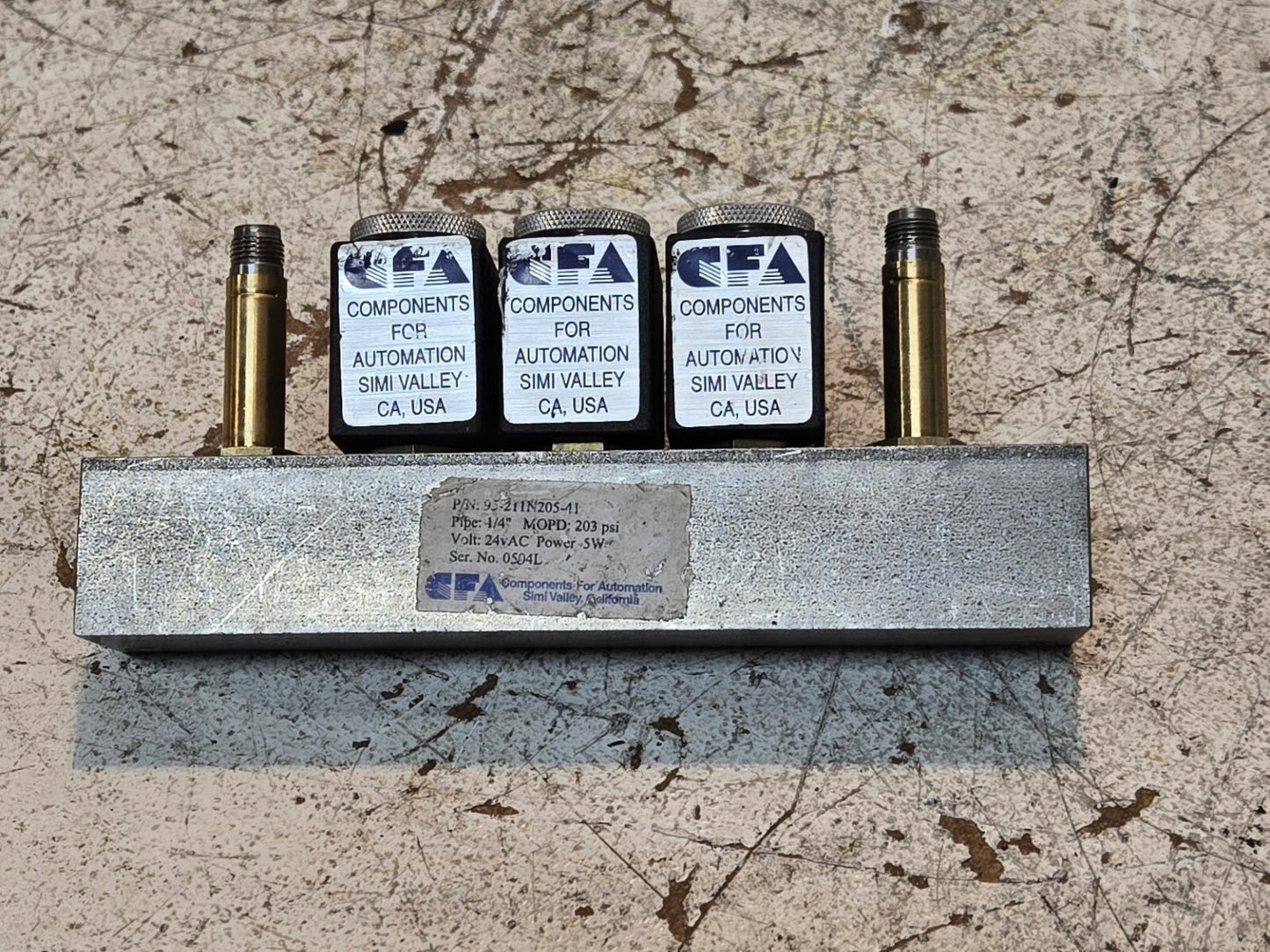 CFA Manifold Block and Solenoids 95-211N205-41 | 1/4" Pipe | 203 PSI | 24VAC 5W