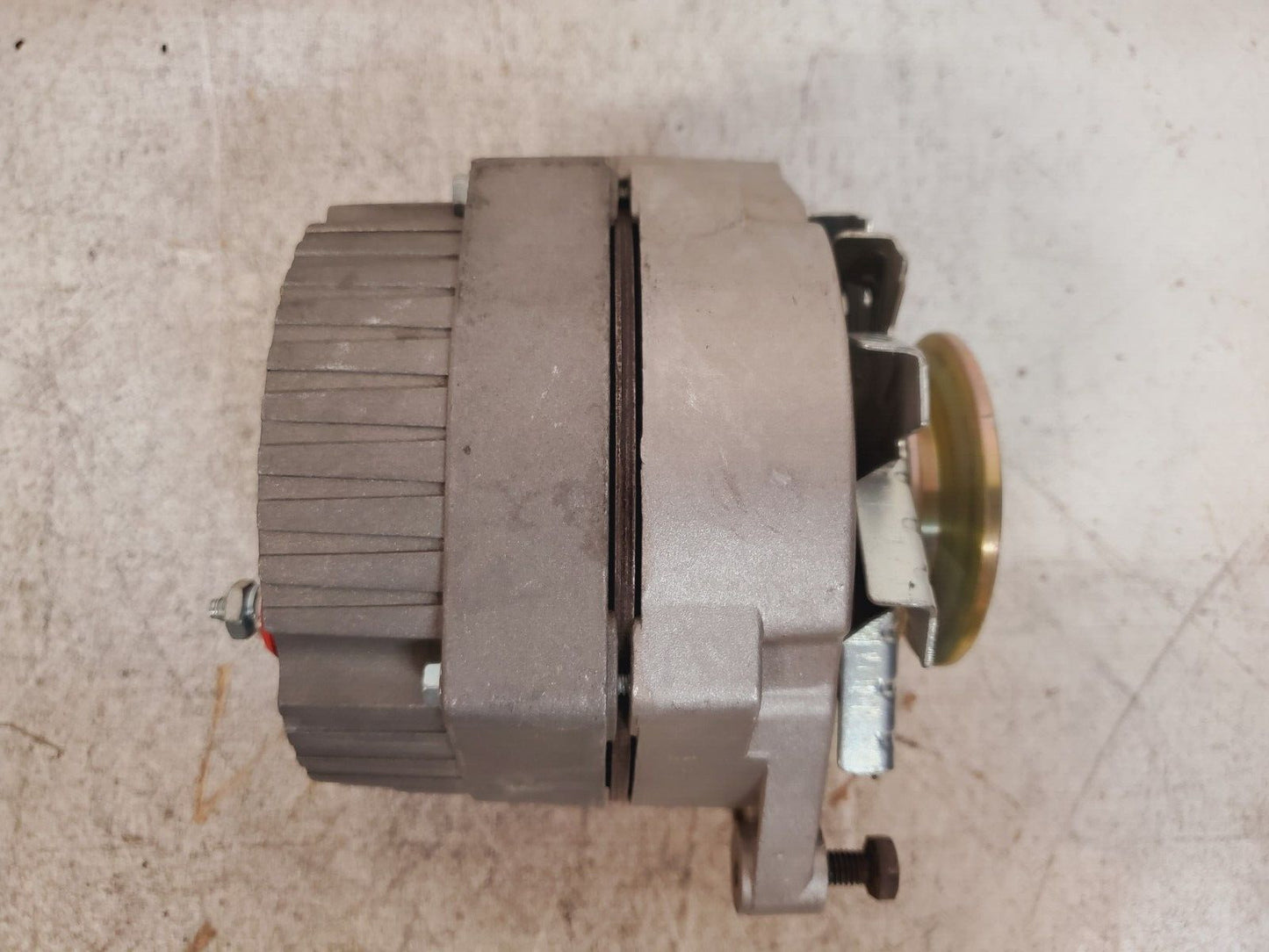 Alternator 61A 12V