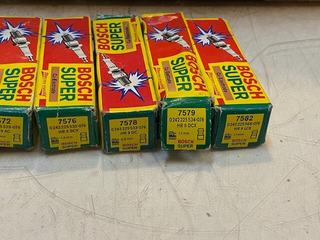 50lb Box of a Variety of Bosch Super Spark Plugs 7500, 7522, 7526, 7562, 7572