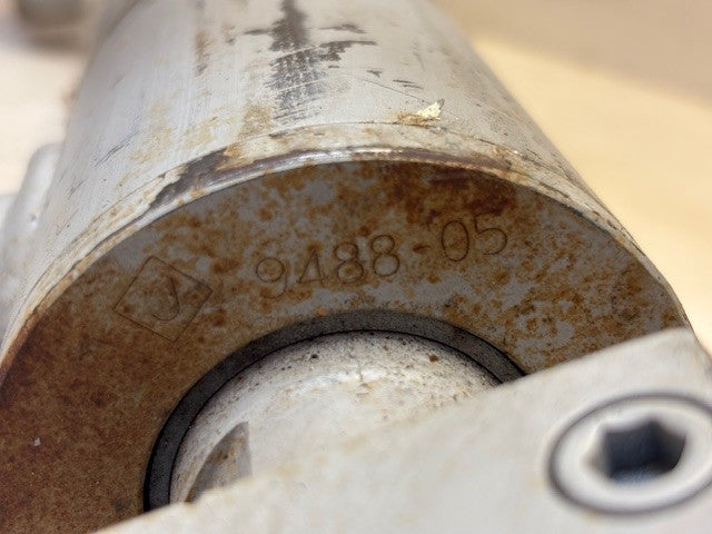 Hydraulic Cylinder 26" Length 1-1/2" Shaft | 9488-05 | 948 24A | WB2313704