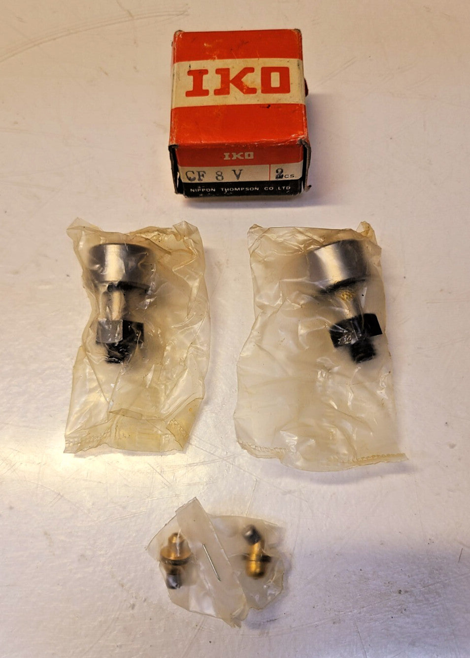 2 Quantity of IKO Cam Followers CF8V | CF 8 V | 8980618 (2 Qty)