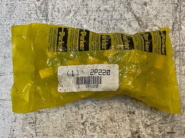 8 Quantity of Parker 2P220 Brass Union Compression Fittings (8 Quantity)