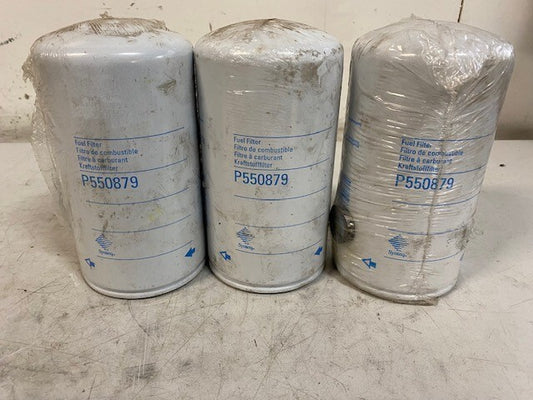 3 Quantity of Donaldson P550879 Spin-On Fuel Filters (3 Quantity)