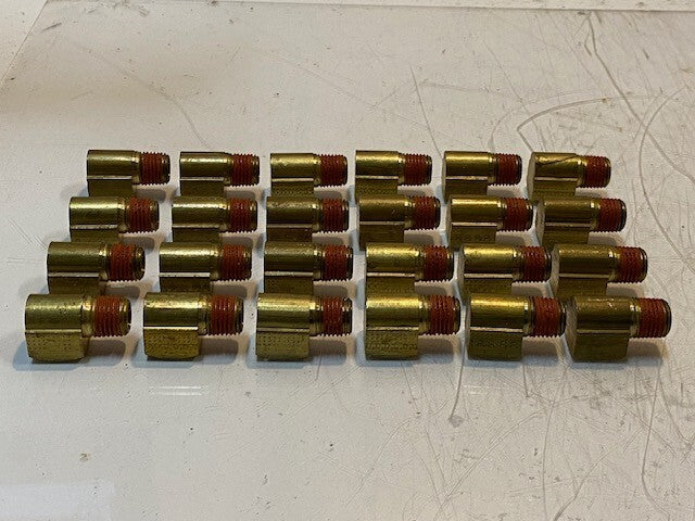 24 Quantity of 90 Degree Male Elbow Fittings 32mm L 11mm ID 13mm Thread (24 Qty)