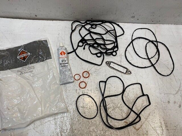 International Exhaust Valve Mounting Gasket Kit 1017751R5