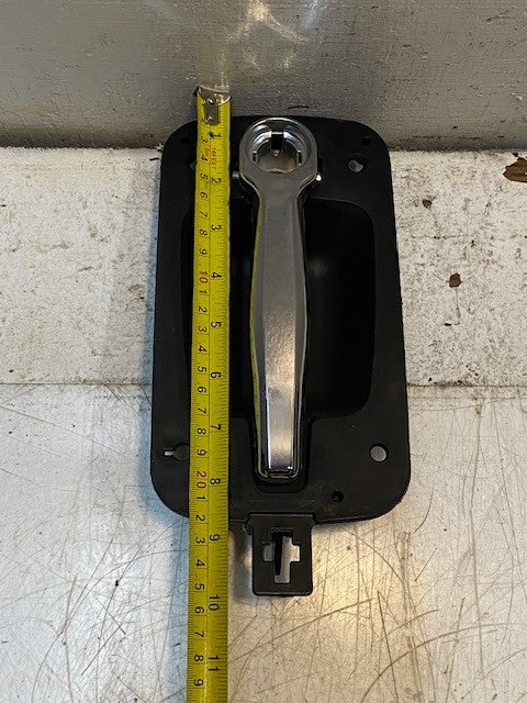 INTERNATIONAL DELPHI LEFT SIDE DOOR HANDLE 16643439