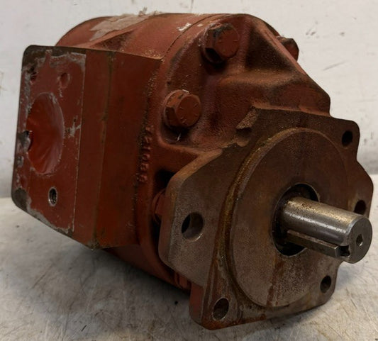 Red Cast Iron Heavy Duty Geartek Hydraulic Gear Pump 721088  Industrial Unit