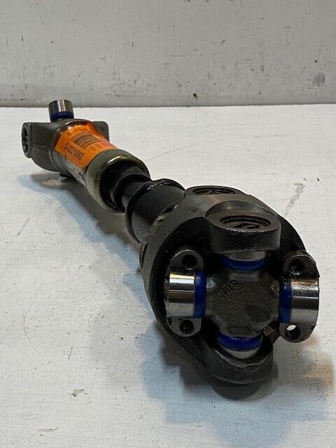 Driveshaft U-Joint Assembly Spicer P051 Reman 19" Long