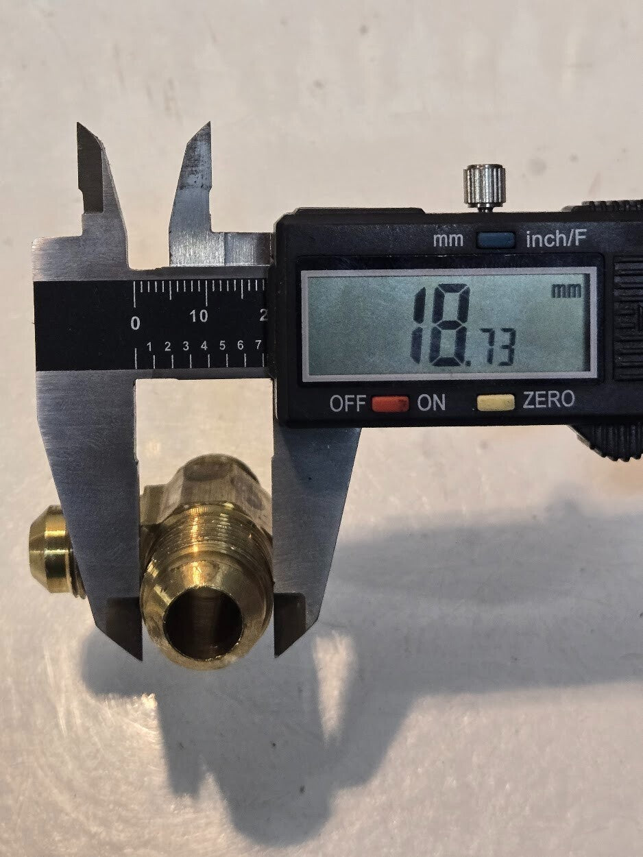 10 Quantity of BrassCraft 44-8-6-6 Flare Reducing Tees 1/2"x1/2"x3/8" (10 Qty)