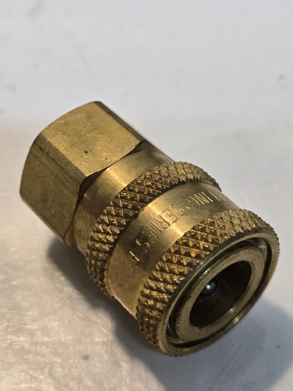 16 Quantity of Perfecting Coupling Series E 1/4" Quick Couplings FNPT (16 Qty)