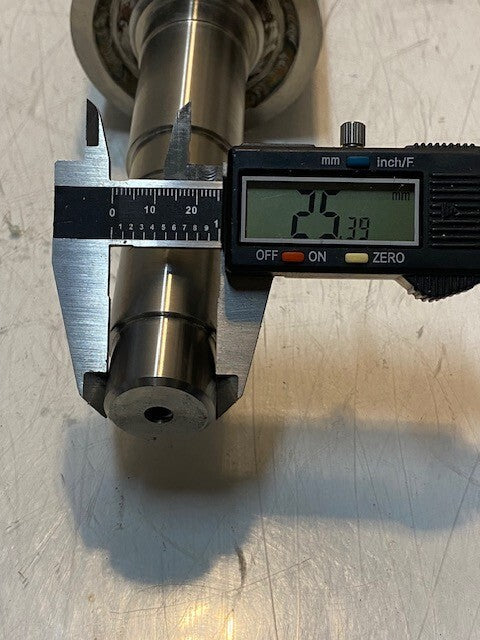 Pinch Tension Roller Gear 19-1/2" L 82mm OD 25mm End 15mm ID 29mm End