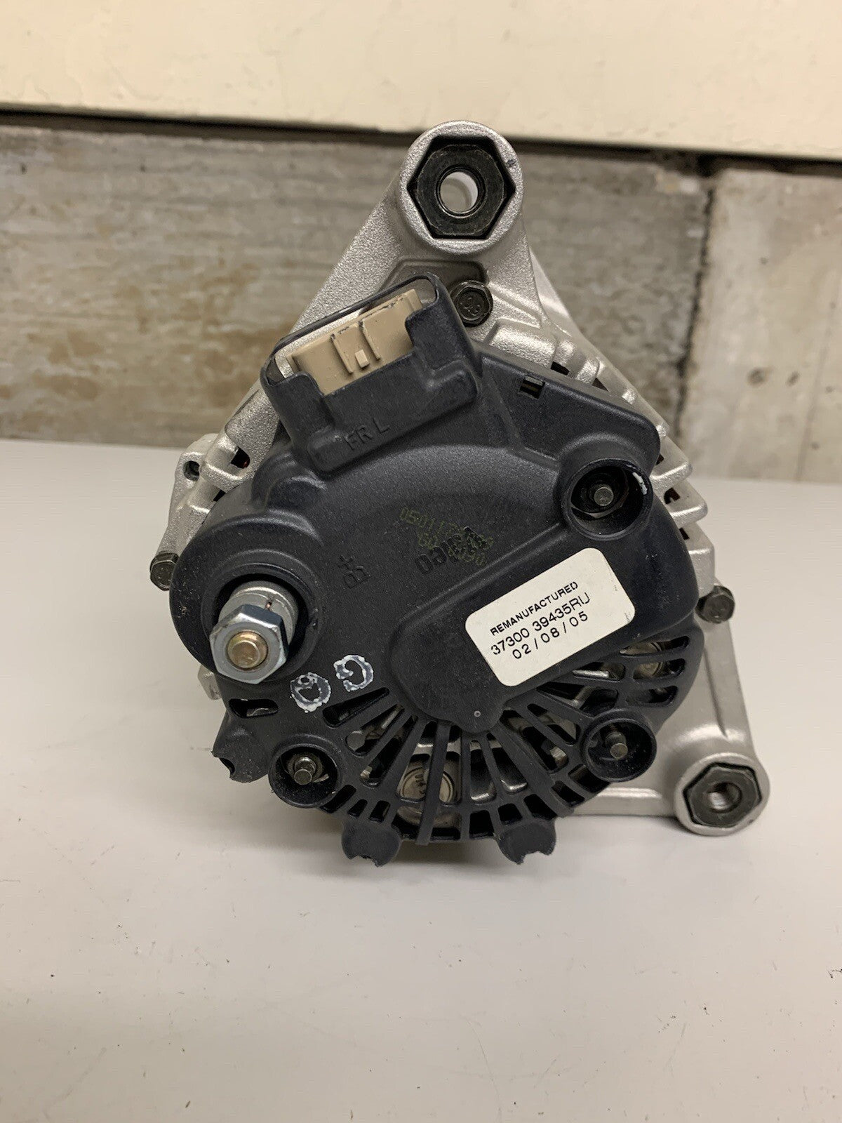 Remanufactured OEM Kia Sedona Alternator 37300-39435RU