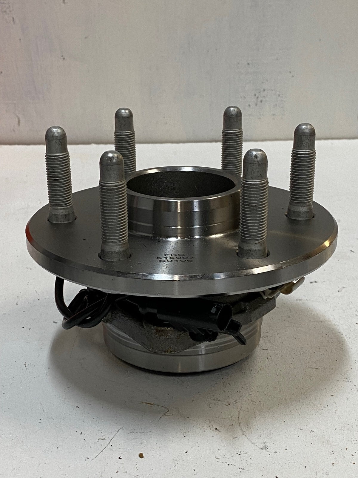 FKG 515097 S0106 Front Wheel Bearing Hub Assembly