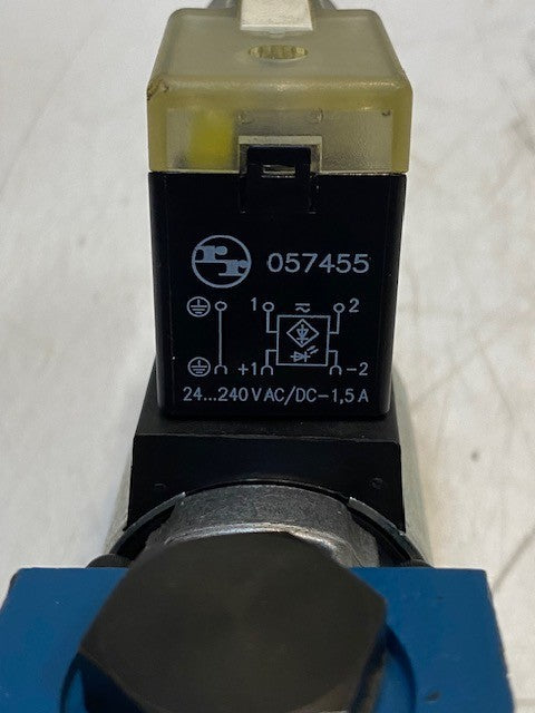 Rexroth M-3SEW6U35/420MW110 RN9Z55L S24 Solenoid Valve