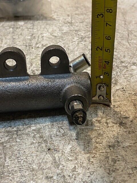 4 Quantity of Duralast For Mitsubishi 900033 Clutch Slave Cylinders (4 Quantity)