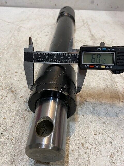 Hydraulic Cylinder 0811 | 18-1/2" Long 16mm Bore 38mm End 60mm OD