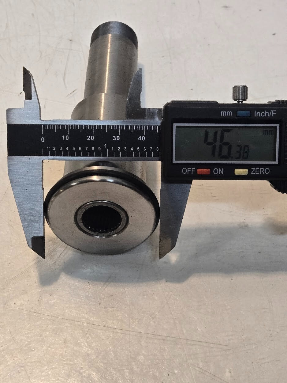 Sprocket Shaft Assembly 00-438373 for Hobart | 5" Long 24.5 mm Thread Diameter