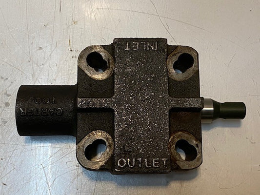 Carter Tool 72-122VR Hydraulic Valve 18mm Shaft 30mm Bore 9" L 5" W 3" H