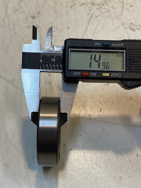 21 Quantity of 6205-2RS-1 Deep Groove Ball Bearings 25x52x15mm (21 Quantity)