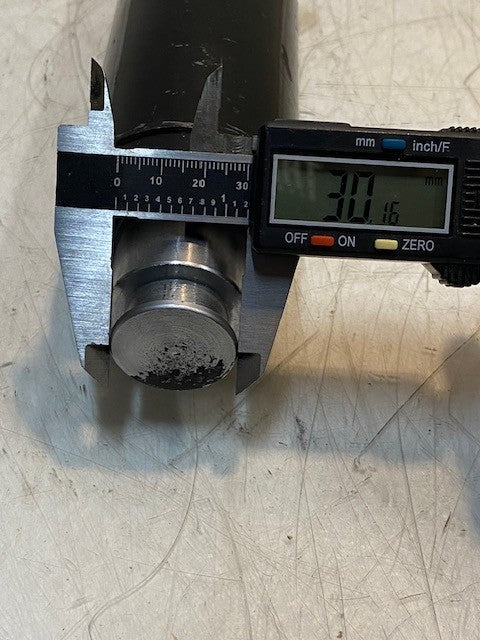 Hydraulic Cylinder 10-1/2" Long 21mm Bore 61mm OD 30mm End