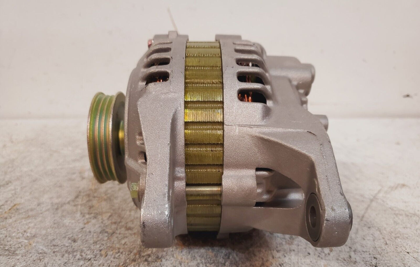 World Class Remanufactured Alternator 14858 06 | 06858460020114