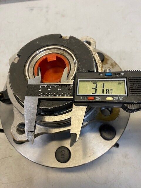 515025 Wheel Hub And Bearing Assembly 30165 For 99-04 Ford F-250 F-350 F-450