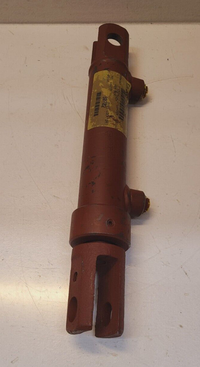 Hydraulic Cylinder 1-1/2" | 585-2507-0 | 099836P | S0702 | 10-00 | 212S40-01