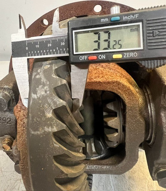 Differential 3rd Member CVY12B | 52 Tooth Complete Rear Axle Carrier Assembly